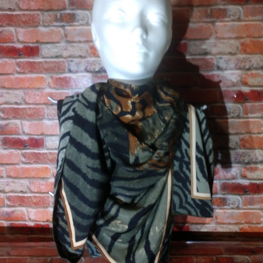 Tiger Pattern Polyester Scarf